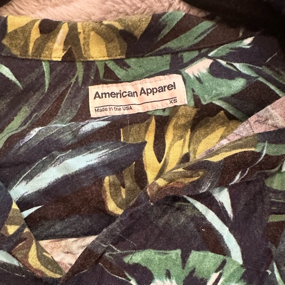 Xs American apparel button down - Picture 2 of 3